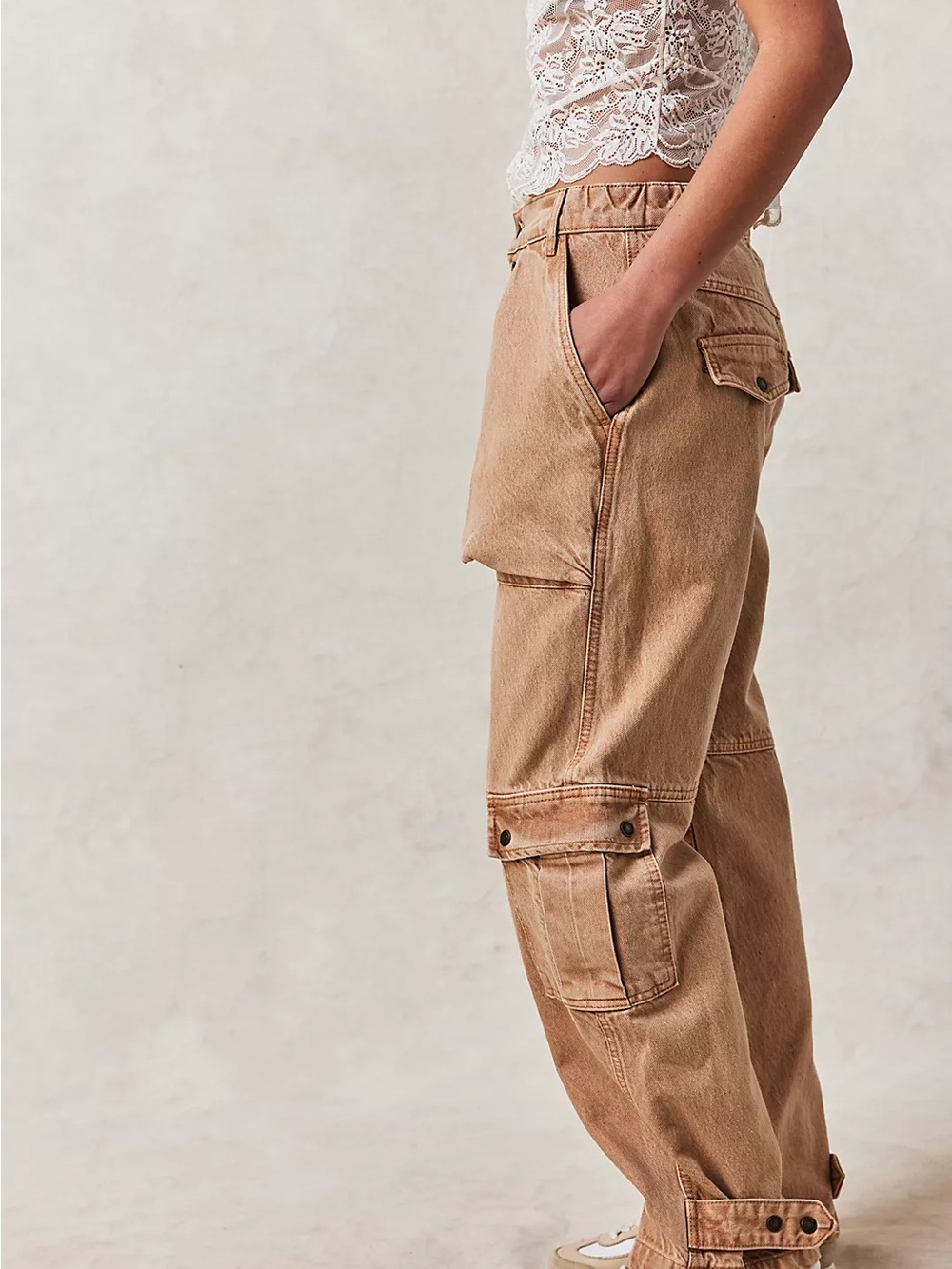Free People We The Free Marx Slouchy Cargo Jeans 25 Tan Blue 2 Pair Bundle - Picture 4 of 8